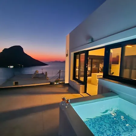 Regina - Luxury * Myrties